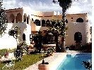 Villa Vinaros, La Madrugada